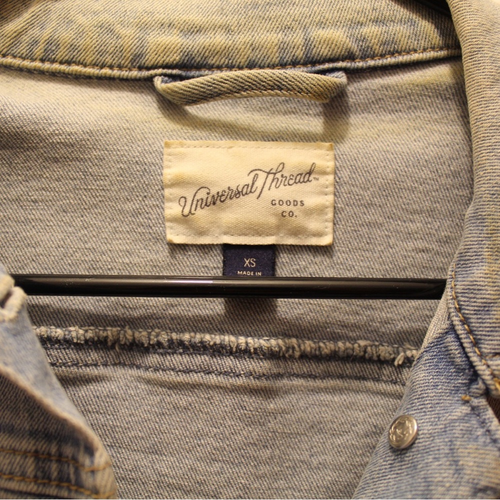 Universal Thread Light Blue Jean Jacket - Picture 3 of 3